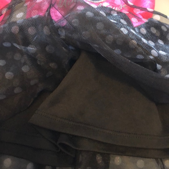 2 Disney dresses - Picture 3 of 8